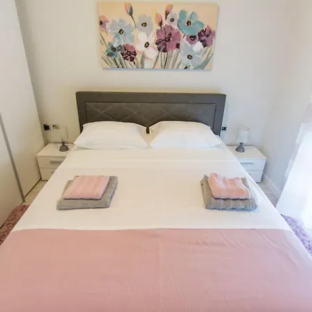 Feriehus House Moonstone