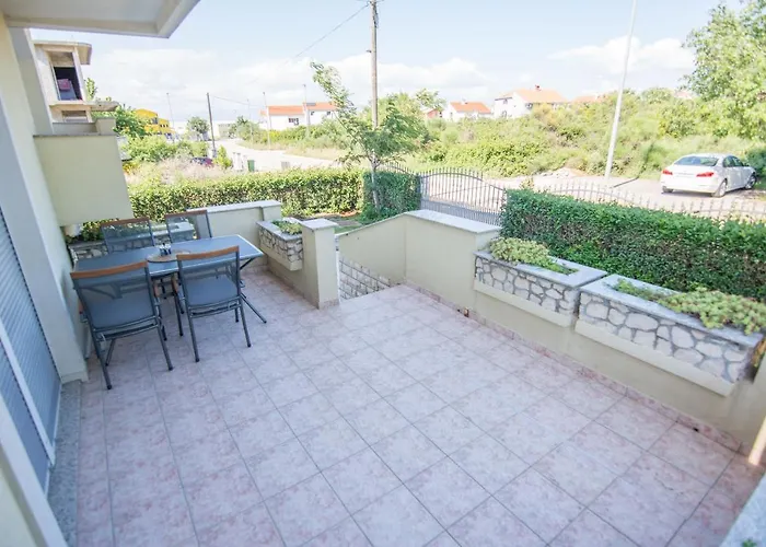 בית נופש House Moonstone